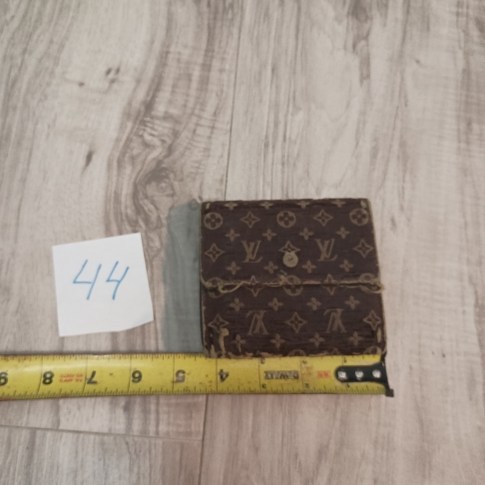 LOUIS VUITTON Monogram Mini Run Portefeiulle Elise  Tri-fold wallet - Picture 12 of 13